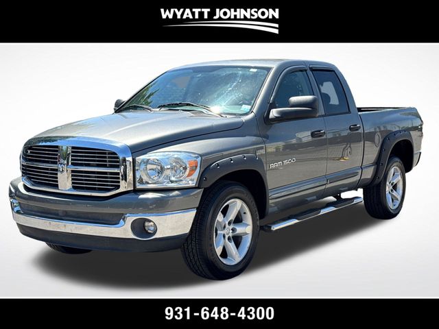 Mineral Gray Metallic 2007 Dodge RAM 1500 SLT Quad Cab 4WD Pickup Truck Four-Wheel Drive 5-Speed Automatic