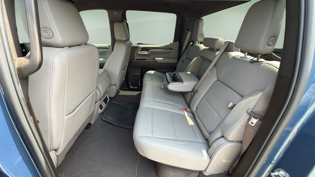 Used 2024 Blue GMC SLT image 19