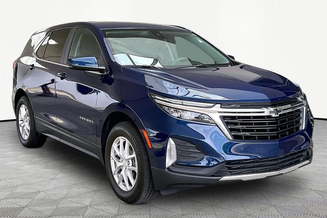 Blue 2022 Chevrolet Equinox SUV / Crossover Four-Wheel Drive 6-Speed Automatic Overdrive