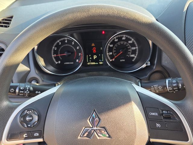 Used 2019  Mitsubishi 2.0 ES image 22