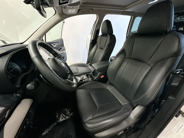2022 Subaru Forester Limited White at Spitzer Acura