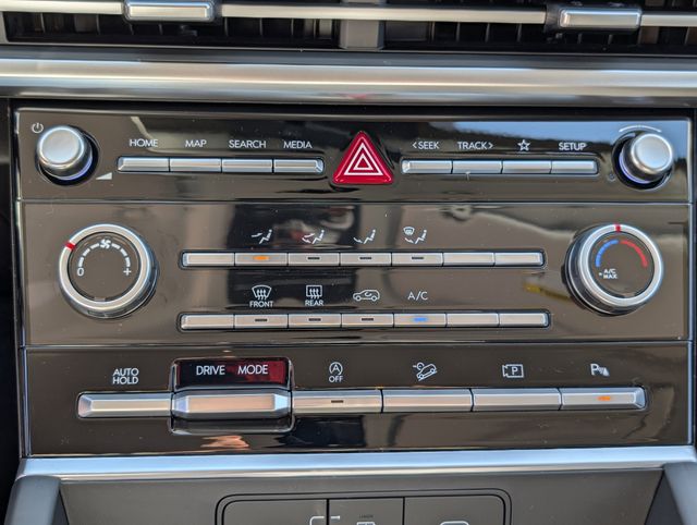 New 2026 Silver Hyundai SE image 20