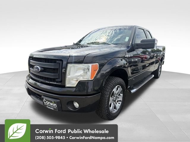 Tuxedo Black Metallic 2014 Ford F-150 Pickup Truck 4X2 6-Speed Automatic
