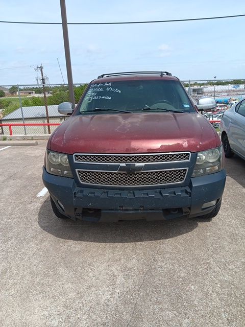 Red (Deep Ruby Metallic) 2008 Chevrolet Avalanche LT 4WD Pickup Truck Four-Wheel Drive 4-Speed Automatic Overdrive