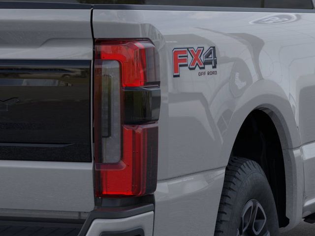 2025 Ford F-350 Super Duty Platinum
