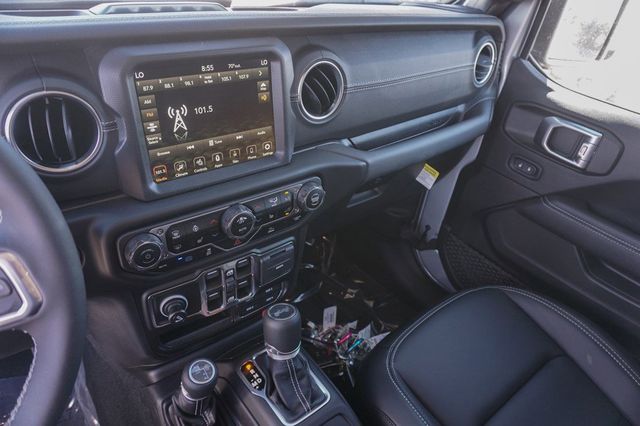 Wrangler Unlimited 4xe Sahara 4XE