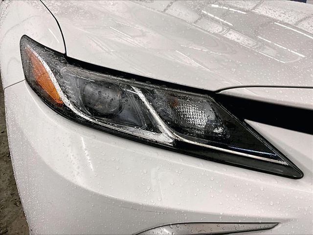 2022 Toyota Camry LE White at Subaru and VW of Moon Township