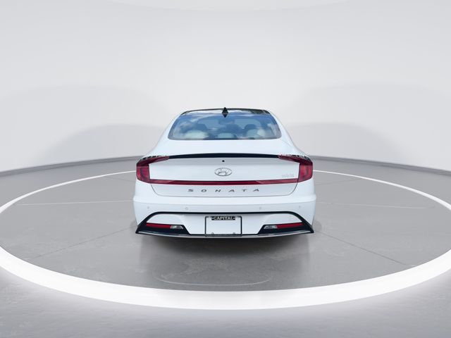 Used 2023 White Hyundai Limited image 7