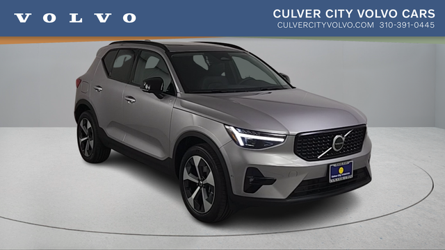 2026 Volvo XC40 B5 Plus AWD