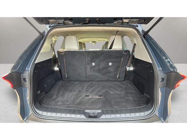 Used 2024 White Toyota Limited image 31