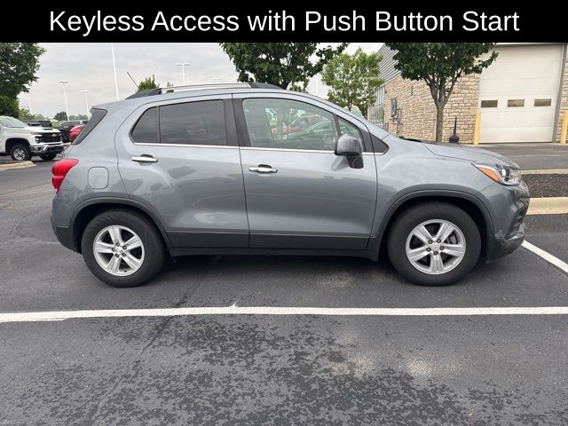 Used 2019 Chevrolet Trax LT with VIN KL7CJLSB3KB929372 for sale in Grove City, OH