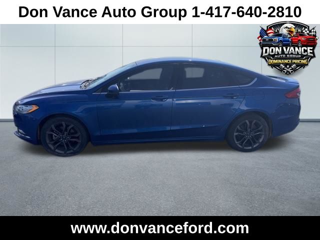 Lightning Blue 2018 Ford Fusion SE Sedan Front-Wheel Drive 6-Speed Automatic