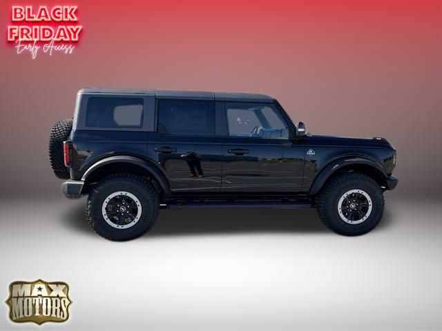 2024 Ford Bronco Outer Banks 14