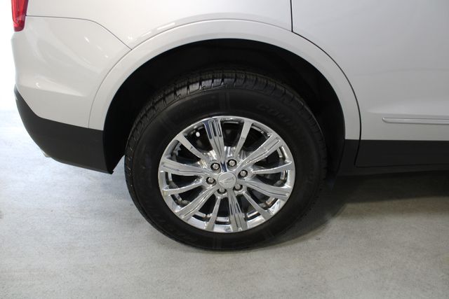Used 2018 Silver Cadillac Luxury image 28