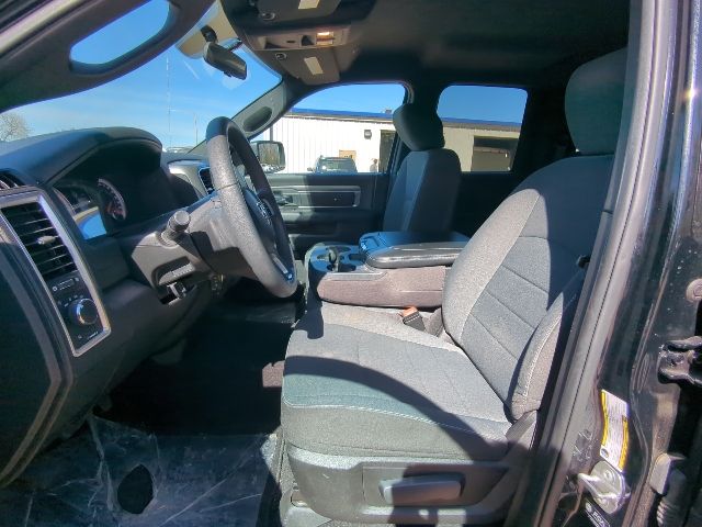 2023 Diamond Black Crystal Pearlcoat Ram 1500 Warlock 4X4 Truck