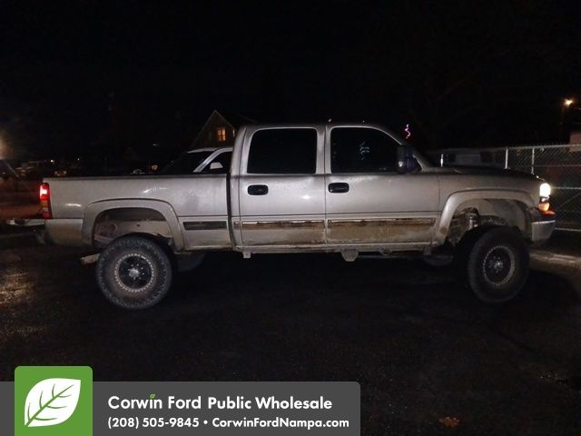 2001 Chevrolet Silverado 1500HD LS Crew Cab 4WD