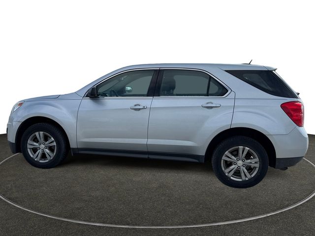 Used 2015 Silver Chevrolet LS image 2