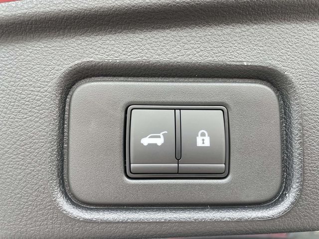 New 2026 Red Nissan SL image 9