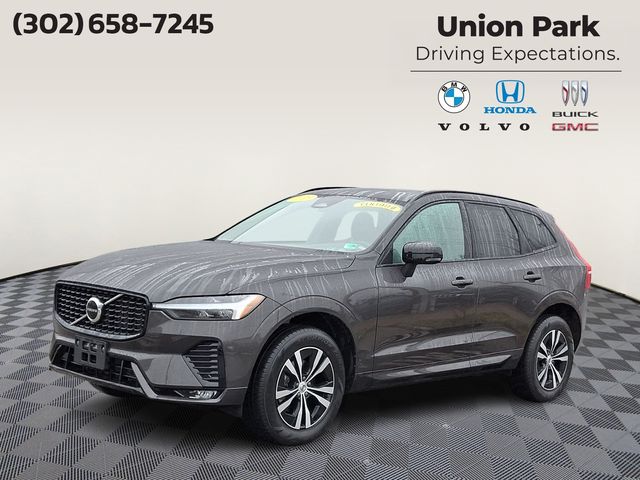 2024 Volvo XC60 B5 Core Dark Theme AWD