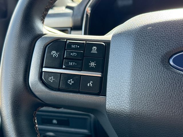 Used 2025 Gray Ford Lariat image 28