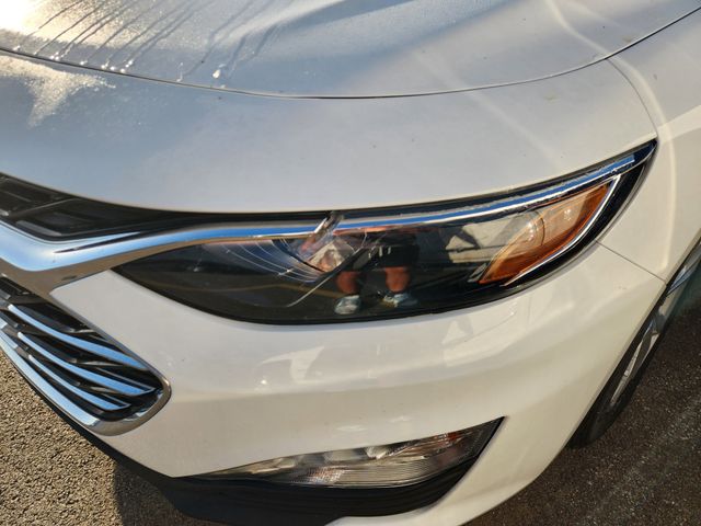 2024 Chevrolet Malibu LT White at Baytown Hyundai