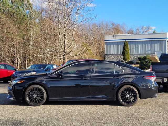 2021 Toyota Camry XSE 3