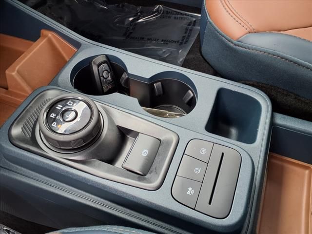 2024 Ford Maverick Lariat photo