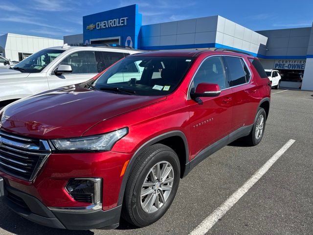Radiant Red Tintcoat 2023 Chevrolet Traverse SUV / Crossover Four-Wheel Drive 9-Speed Automatic