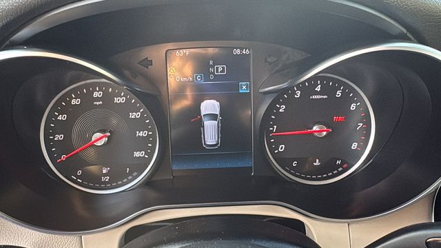 2022 Mercedes-Benz GLC GLC300 - Photo 11