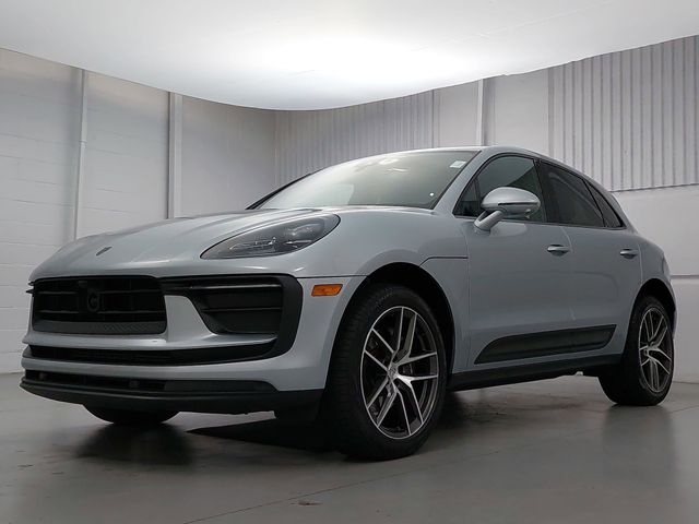 2023 Porsche Macan