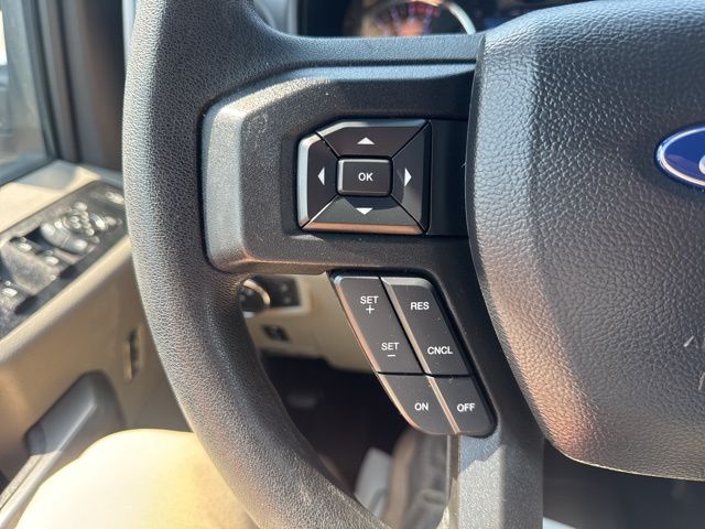 Used 2020 White Ford XLT image 22