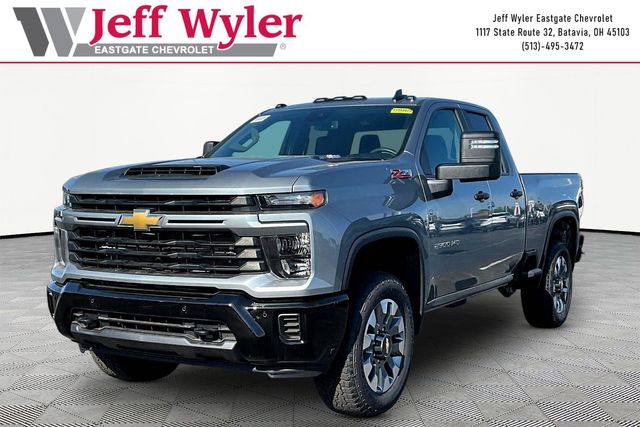 Gray 2026 Chevrolet Silverado 2500HD Custom Double Cab 4WD Pickup Truck Four-Wheel Drive Automatic