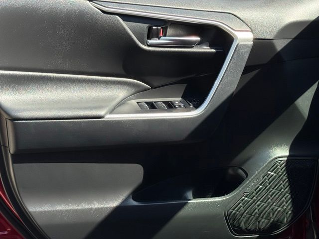 Used 2025 Toyota RAV4 SUV