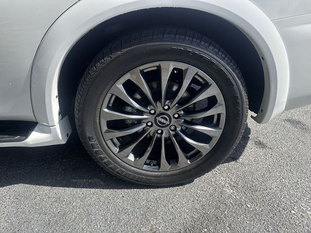 Used 2023 White Nissan Platinum image 37