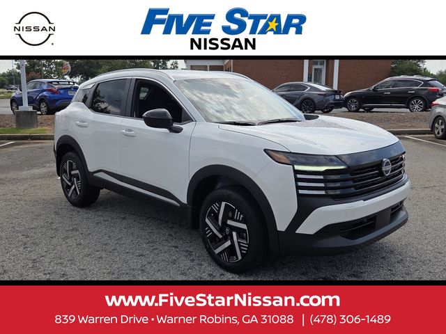 Aspen White 2026 Nissan Kicks SUV / Crossover Front-Wheel Drive Continuously Variable Transmission