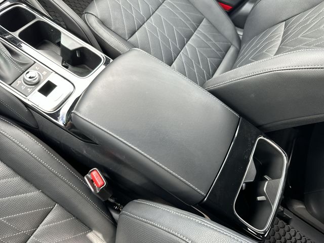 Used 2024 White Kia SX X-Line image 22