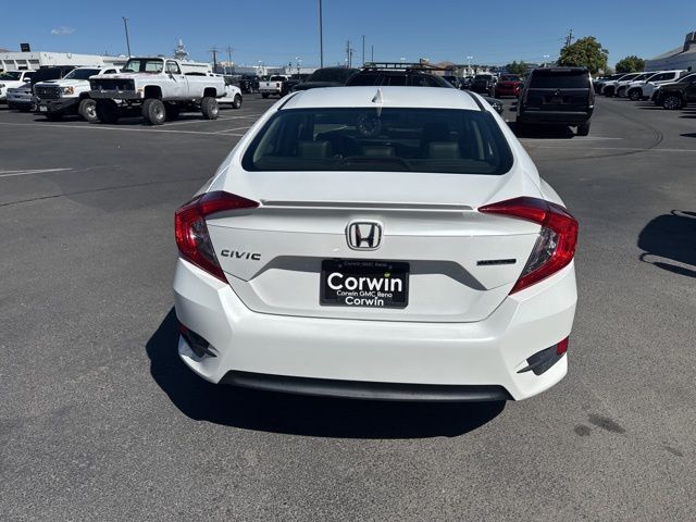 2018 Honda Civic Touring 30