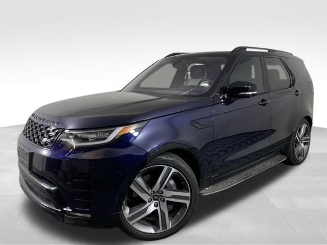 2022 Land Rover Discovery HSE R-Dynamic 8