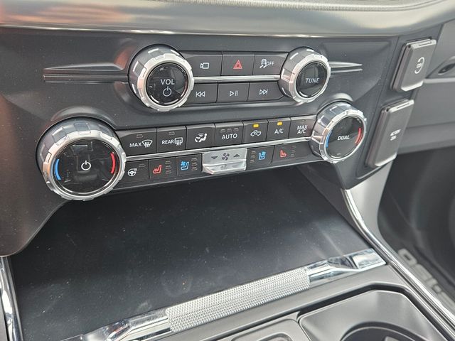 New 2025 Black Ford Lariat image 22