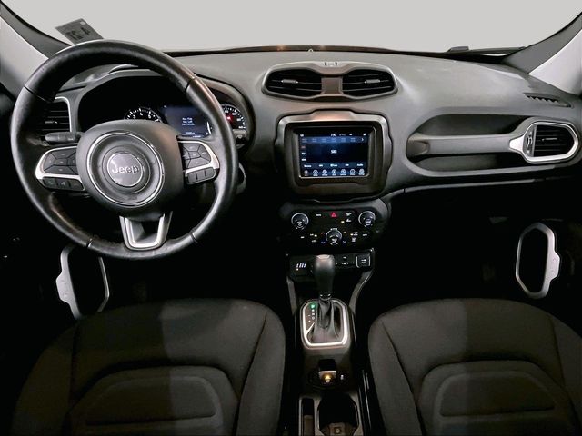 2021 Jeep Renegade Latitude Silver at South Hills Kia