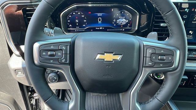 2024 Chevrolet Silverado 1500 LT 30