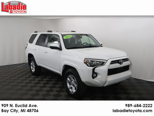 2024 Toyota 4Runner SR5 4WD