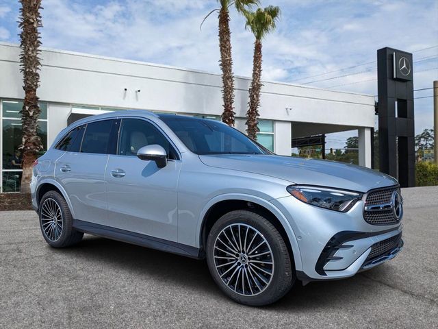 Cirrus Silver Metallic 2027 Mercedes-Benz GLC SUV / Crossover Rear-Wheel Drive 9-Speed Automatic