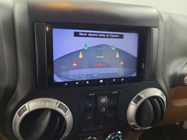 2015 – Jeep – Wrangler