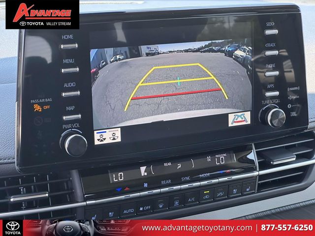 Used 2023 Toyota Sienna Van