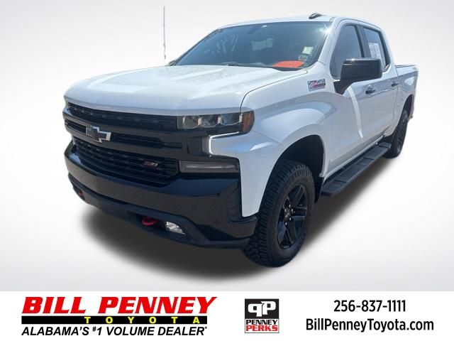 Summit White 2021 Chevrolet Silverado 1500 LT Trail Boss Crew Cab 4WD Pickup Truck Four-Wheel Drive Automatic