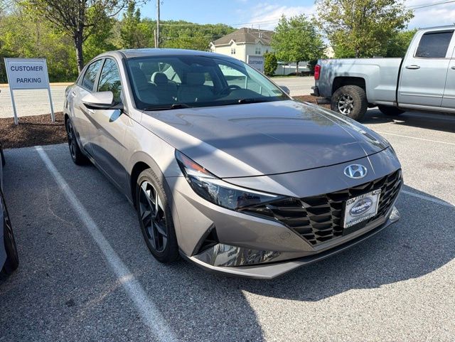 2022 Hyundai Elantra Hybrid Limited - 0