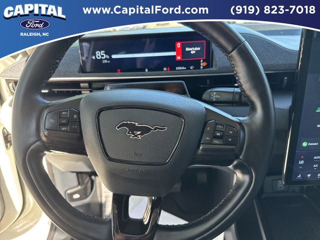 Used 2025 White Ford Premium image 24