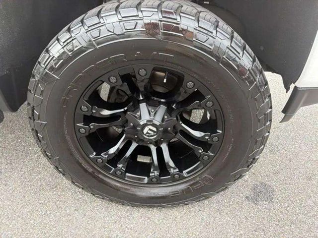 ChevroletSilverado 2500HD33
