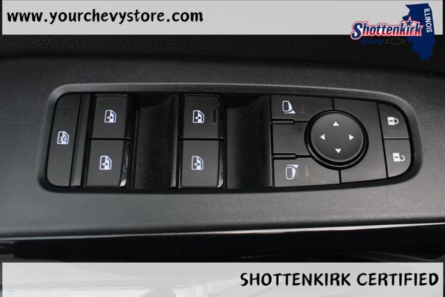 Used 2025 Nissan Pathfinder SUV